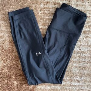 Under Armour cropped leggings